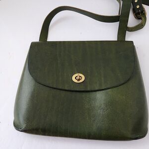 Wolfram Lohr Jenny Crossbody Bag Purse Green Leather Turnlock Closure Handmade